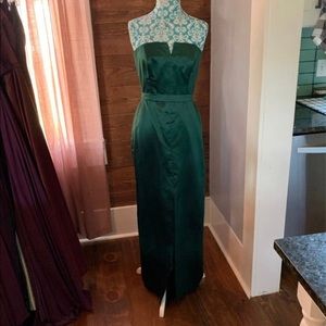 Dessy Satin Hunter Green #8142 size 8 fits like 4